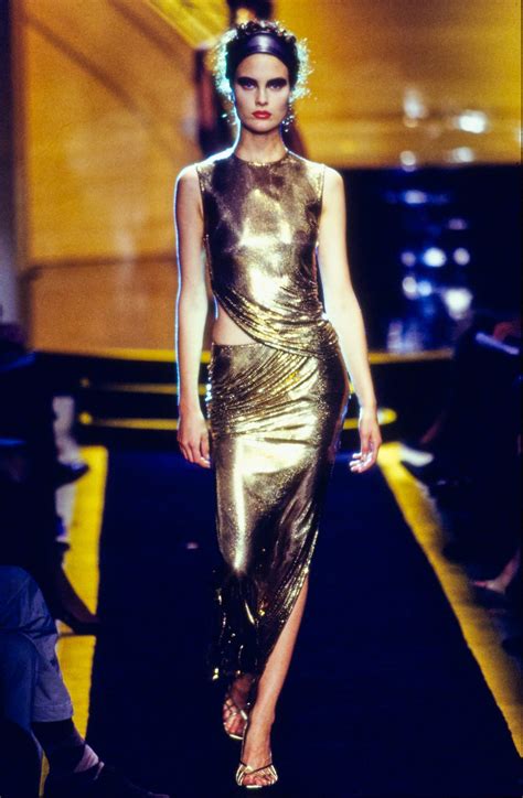 sfilata versace 97|versace dresses fall 1997.